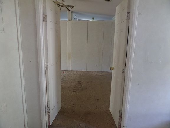 Master Bedroom entryway