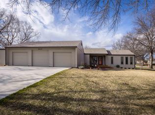 3900 NW 44th Ter, Topeka, KS 66618