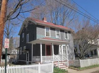 18 Perkins Ave, Northampton, MA 01060