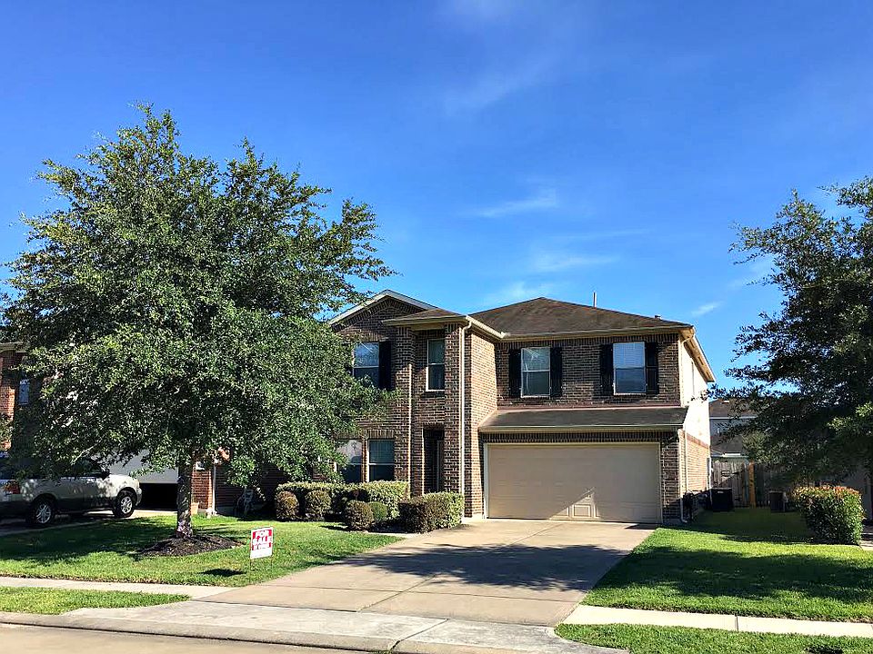 1st image of 19323 Mission Cove Ln