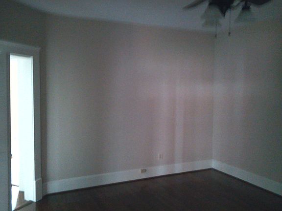 3rd image of 400 E Washington St Unit 6