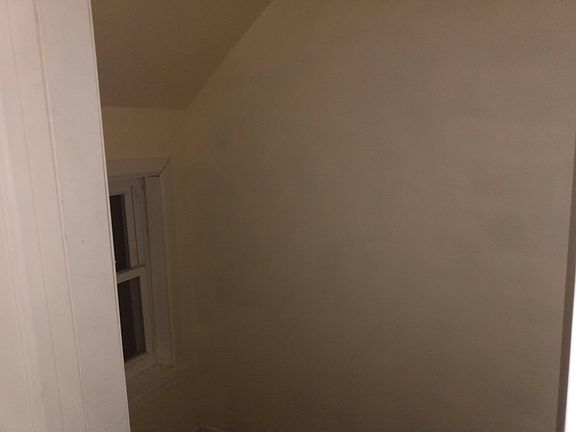 3rd image of 77 Washington St APT 2