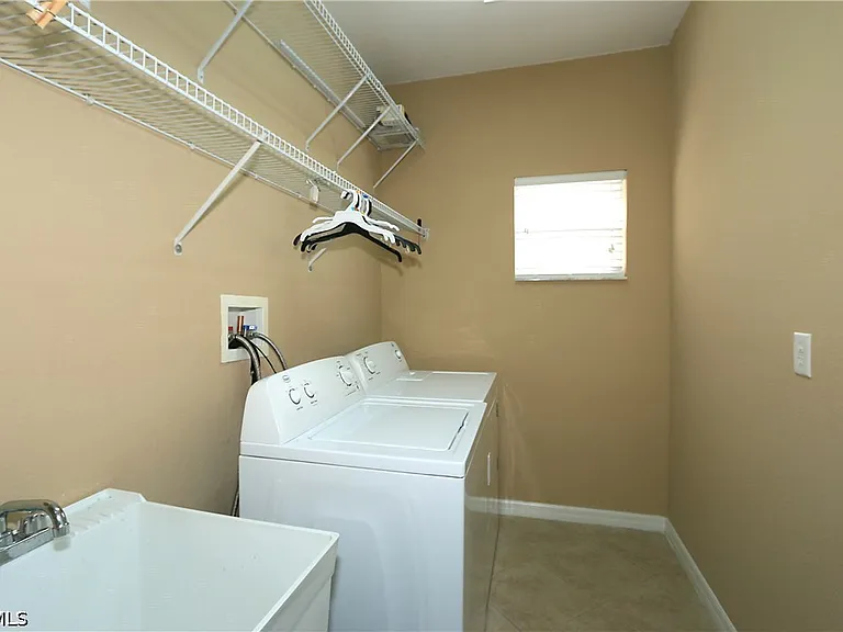 17007 Tremont St — Photo 13