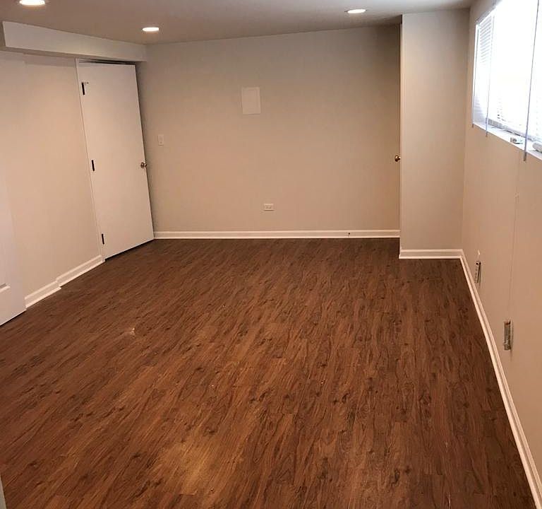 1st image of 2204 Oakton St