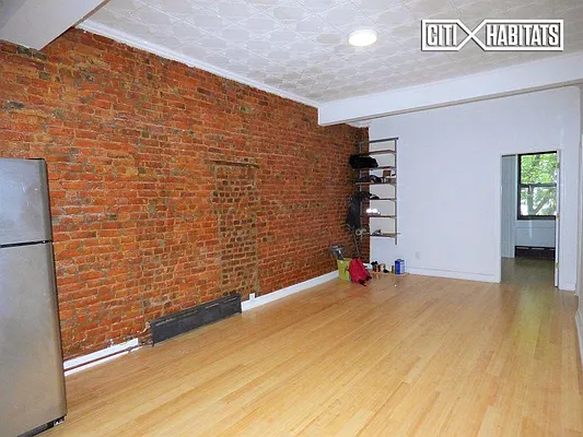 Rented by Citi Habitats | media 6