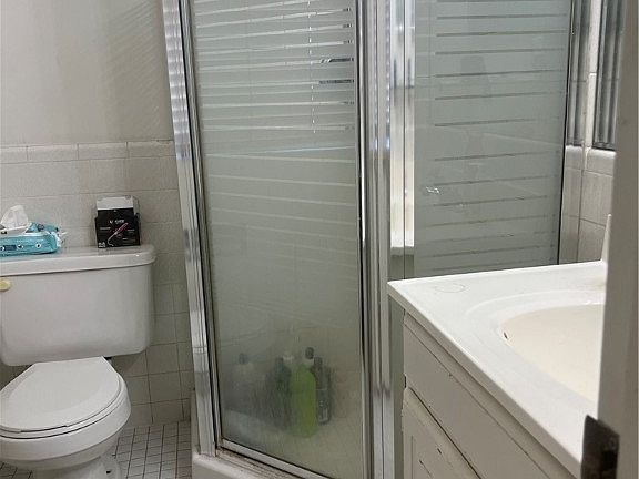 5th image of 5508 Morendo Dr