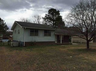2221 Deborah Ln, Oxford, AL 36203