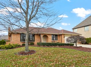 8928 Middleton Rd, Darien, IL 60561