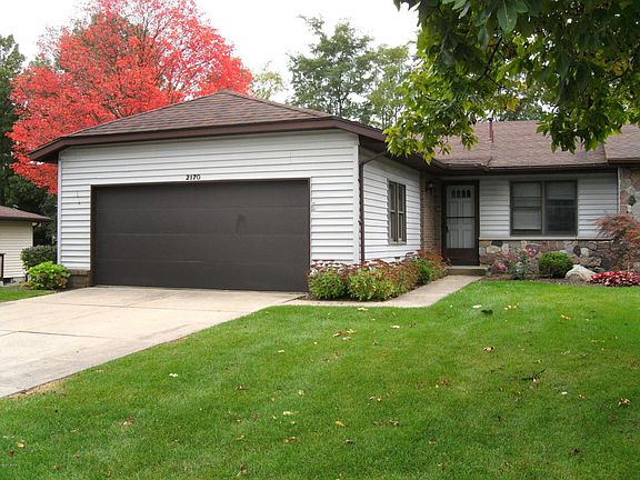 2nd image of 2170 Wildfield Dr NE