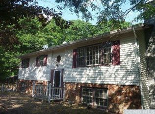 62 Quarfelt Rd, Clinton Corners, NY 12514