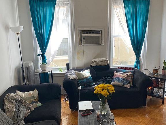 3rd image of 23-71 27th St #1