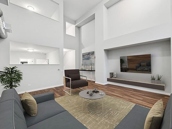 4th image of 1900 W Lawrence Ave #202
