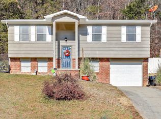 2825 Beaverwood Dr, Knoxville, TN 37918