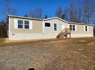 1923 Poplar Dr, Stuart, VA 24171