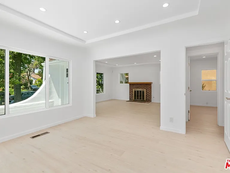 2316 Selby Ave — Photo 12