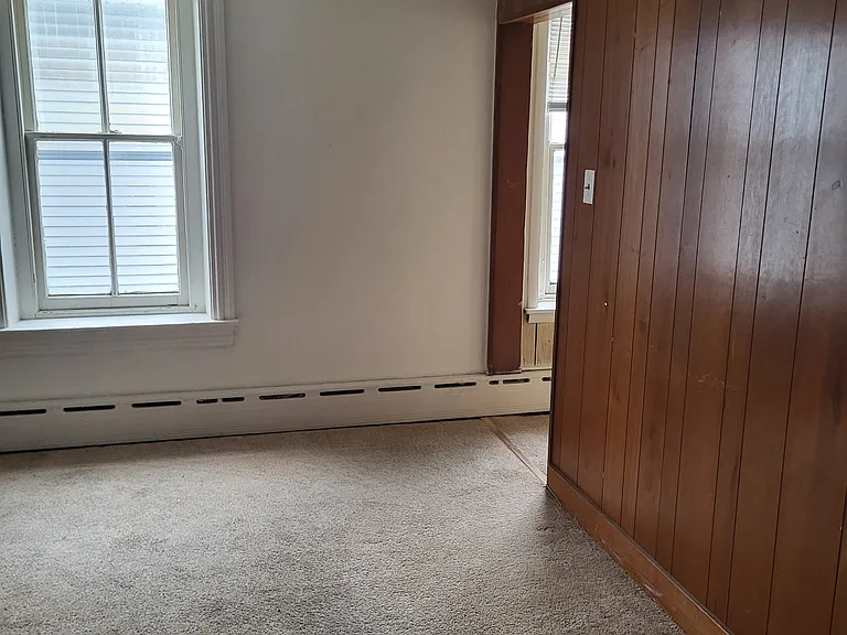 29 2nd St #2R — Photo 2