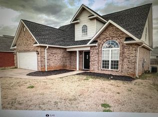 222 Sedgebrooke Dr, Warner Robins, GA 31088