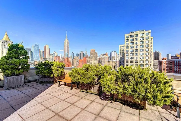 Sold by Halstead Real Estate | media 22