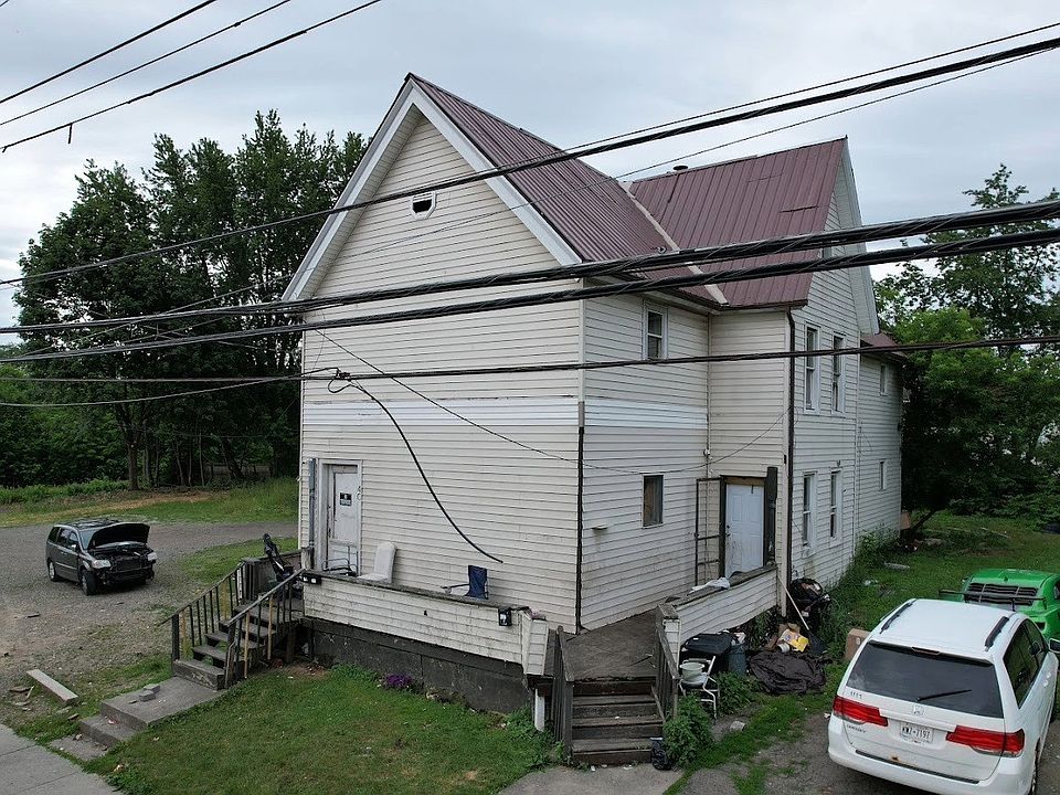 1st image of 40 Robinson St