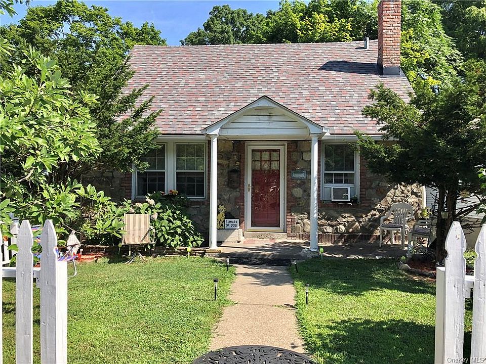 1st image of 28 Cottage Ave