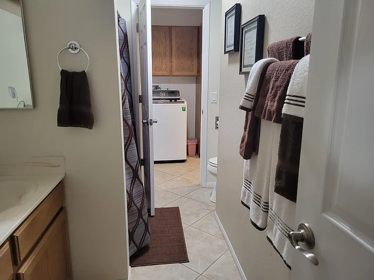 3740 Breakwater Dr — Photo 16
