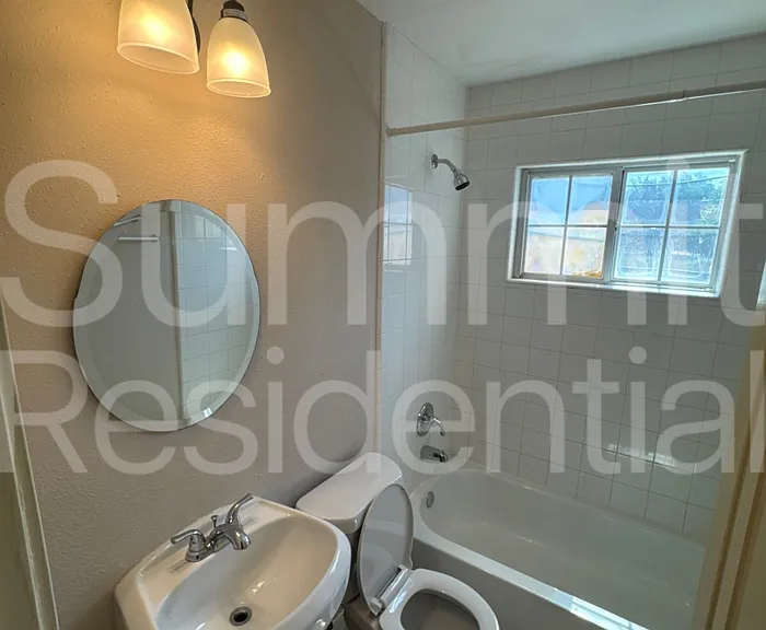 4445 Bell St #B — Photo 12