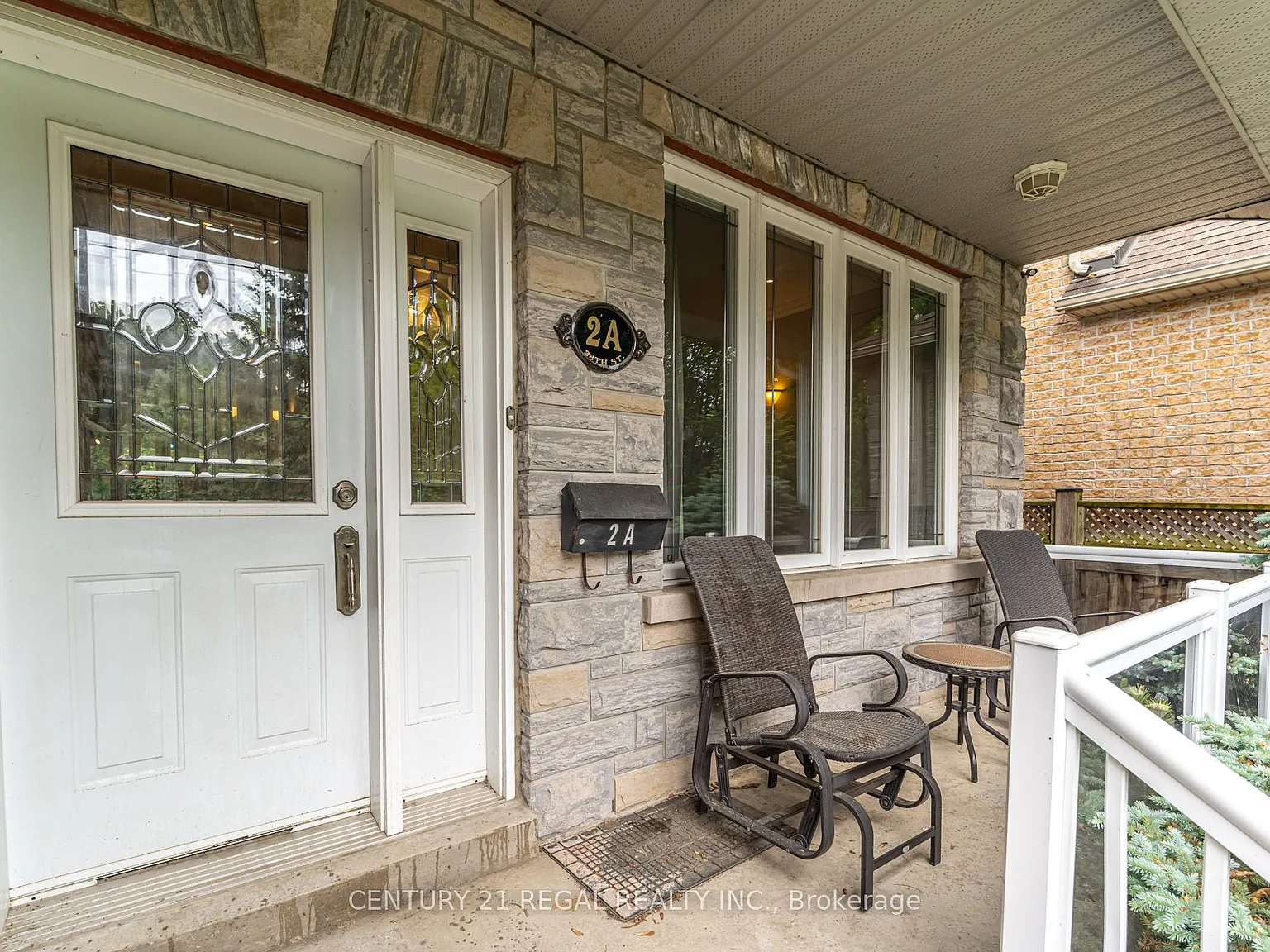 4 bed, $5,250 — Photo 2