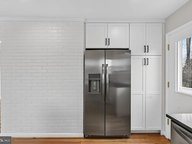 7507 Murillo St — Photo 26
