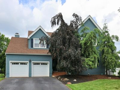 10 Wyckoff Way, Hillsborough, NJ, 08844