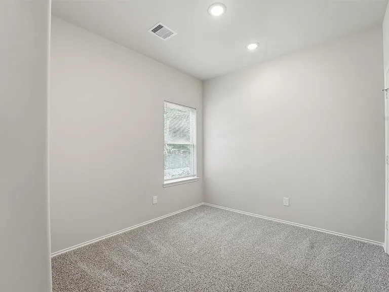 10176 Barberry St — Photo 24
