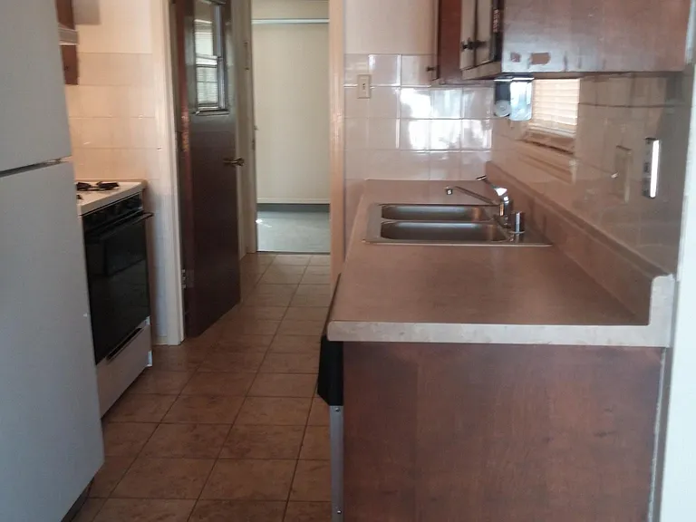 8419 Mettler Dr — Photo 8