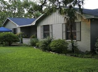 13 Widsom Rd, Pleasanton, TX 78064