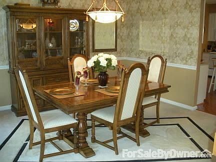 Formal Dining Room
						:
						Wall-to-wall carpet, chandelier, chair rail, crown molding 14 x 14