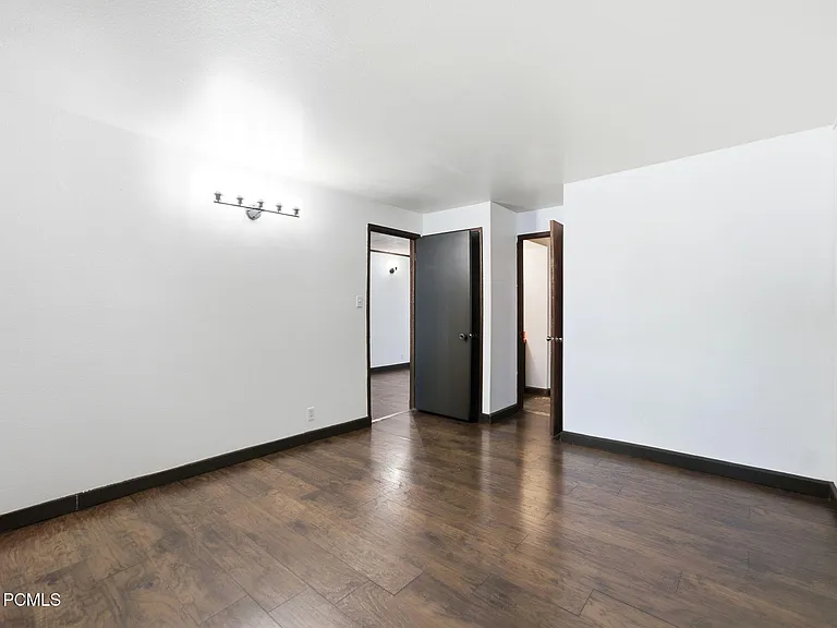 19 Payday Dr — Photo 23