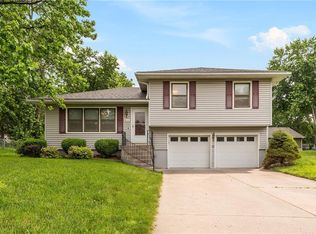 412 Creach Dr, Warrensburg, MO 64093
