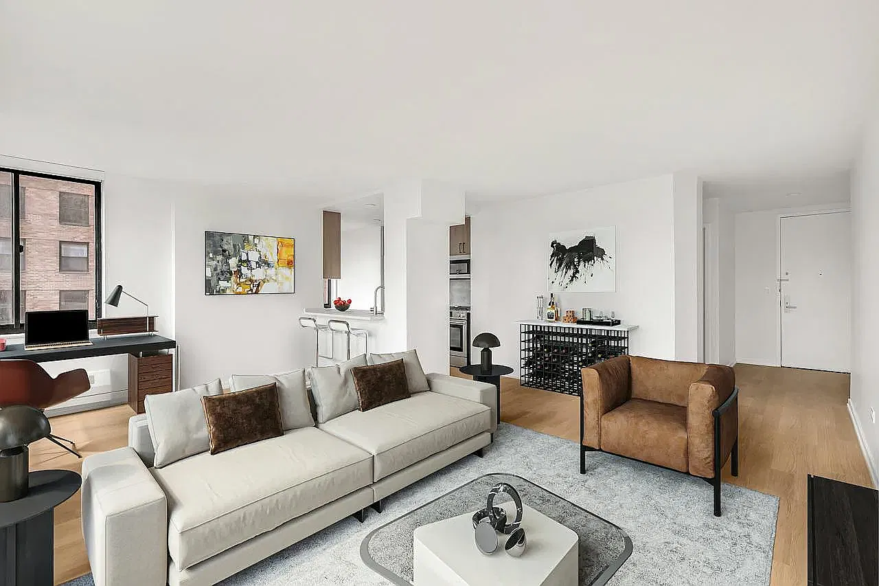 200 West 60th Street — Photo 3