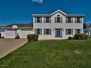 1018 Chestnut St, Exeter, PA 18643