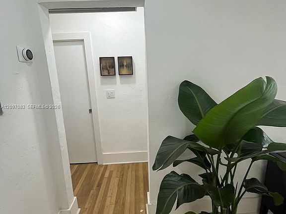 3rd image of 1091 NW 59th St