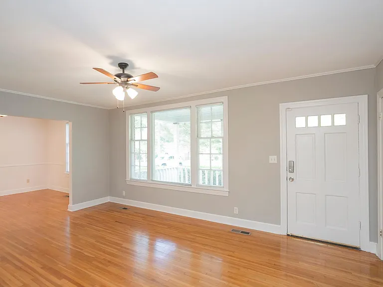 222 Dellrose Dr — Photo 4