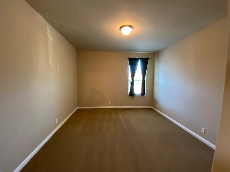 7500 Colina Vista Loop #B-1-1 — Photo 2