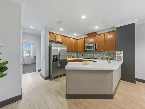 2870 Monroe Ter, San Jose, CA 95128