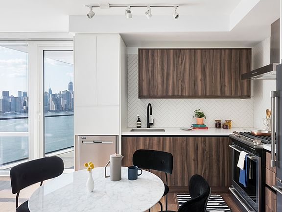 4th image of 21 India St #614T