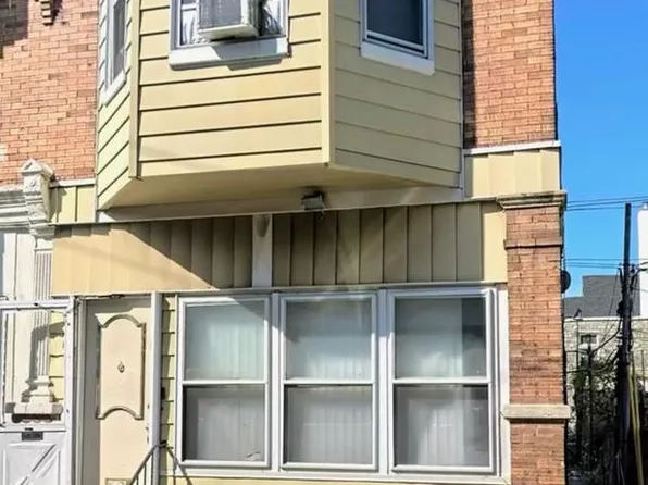 1912 S Alden St, Philadelphia, PA 19143