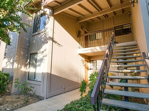 5th image of 7711 Juan Way APT 13B