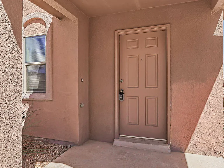2300 Glitter Point — Photo 11
