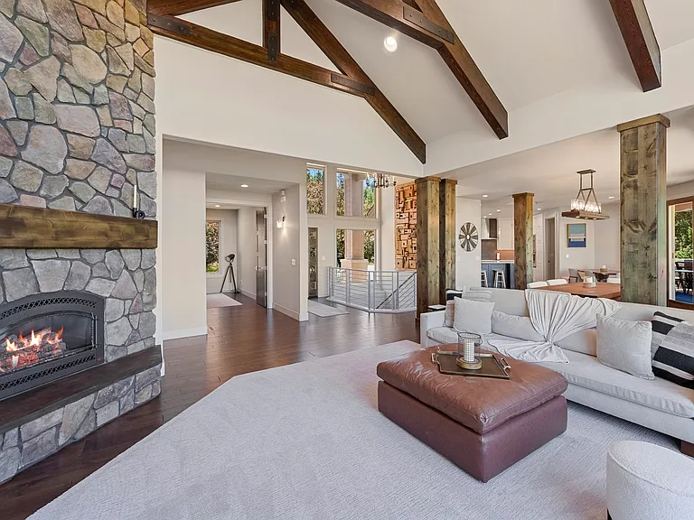 3345 NW Panorama Dr — Photo 8
