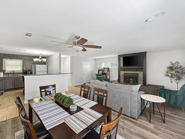 2025 Japonica Ln — Photo 34