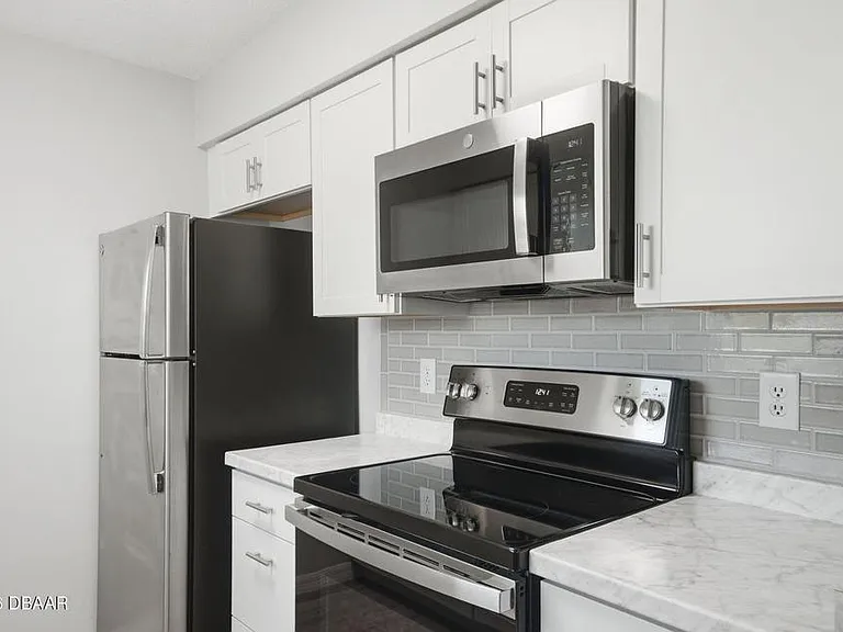 3750 S Atlantic Ave #18 — Photo 5