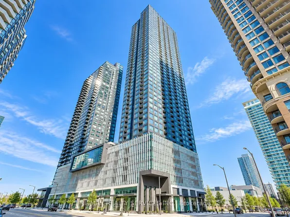 395 Square One Dr, Mississauga, ON