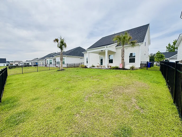 2464 Campton Loop — Photo 45